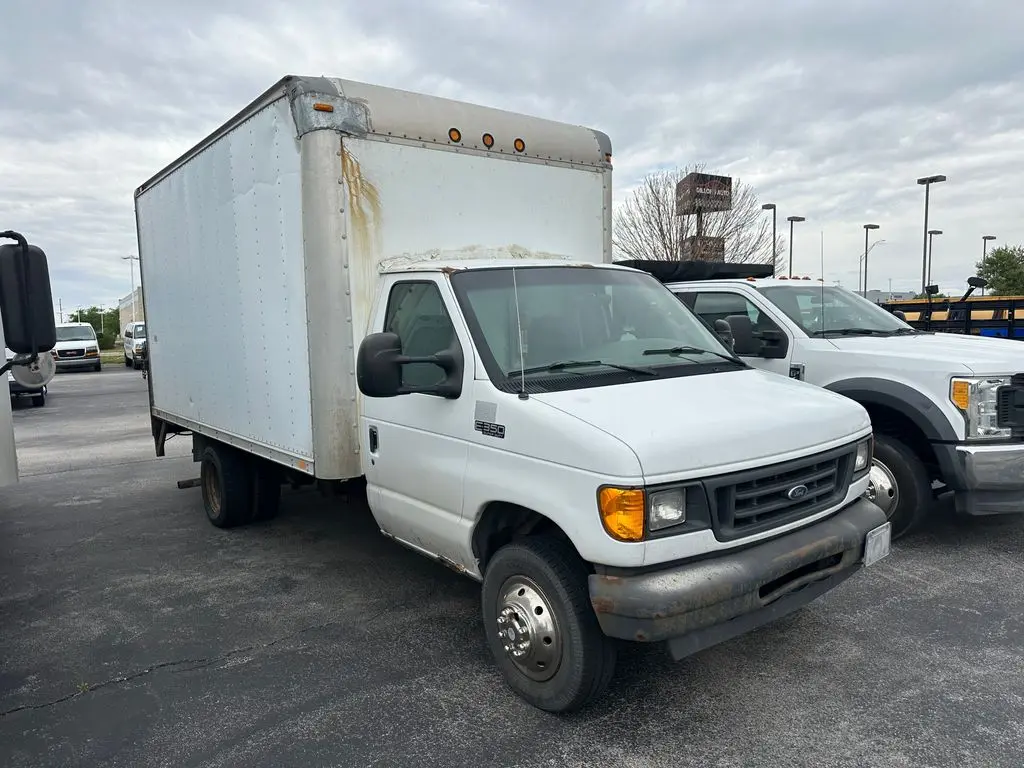 2003 Ford E-Series undefined photo 4