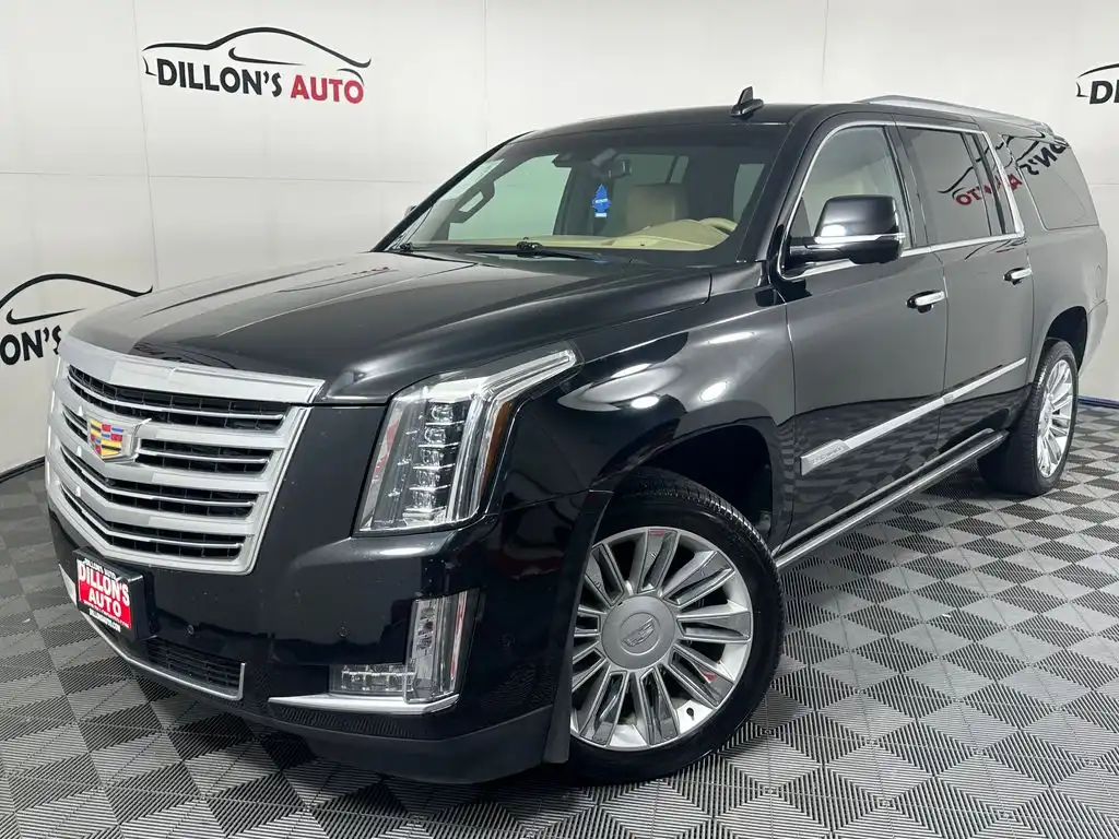 2018 Cadillac Escalade ESV AWD Platinum's photo