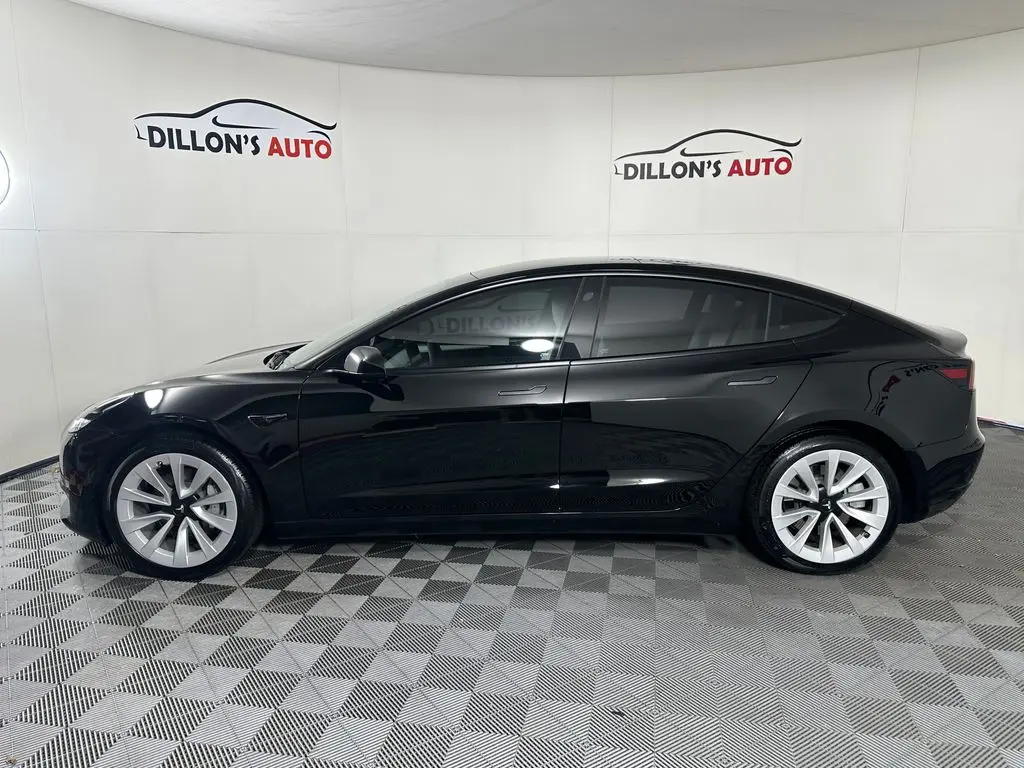 2023 Tesla Model 3 Long Range photo 5