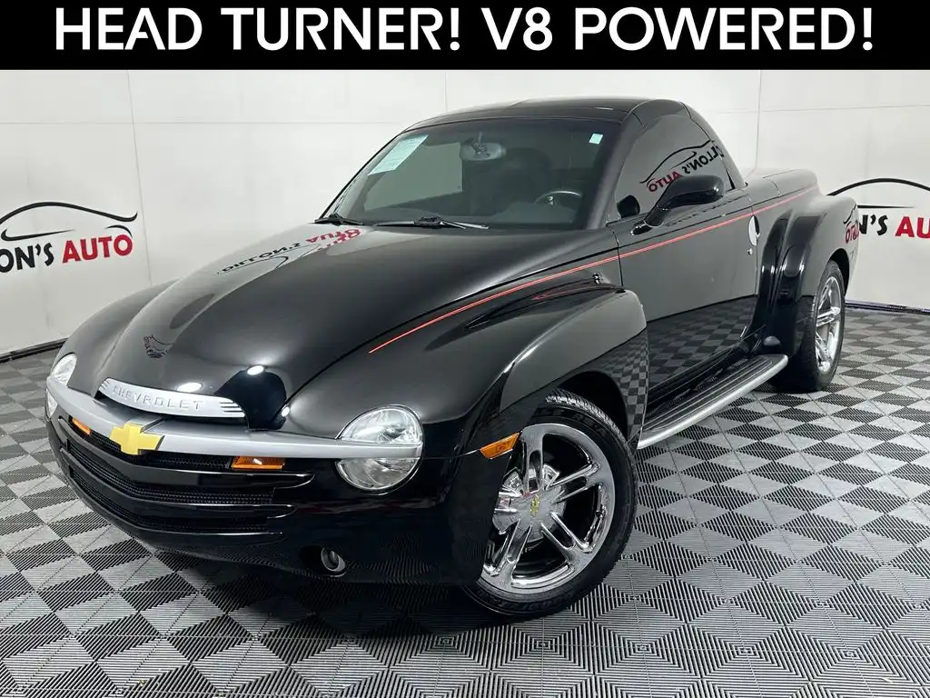 2005 Chevrolet SSR Base's photo