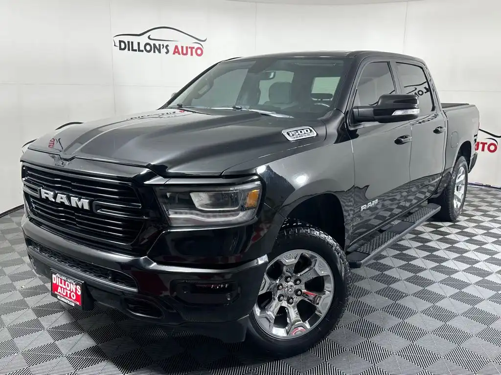 2020 RAM 1500 Big Horn/Lone Star 4WD Crew Cab 5'7's photo