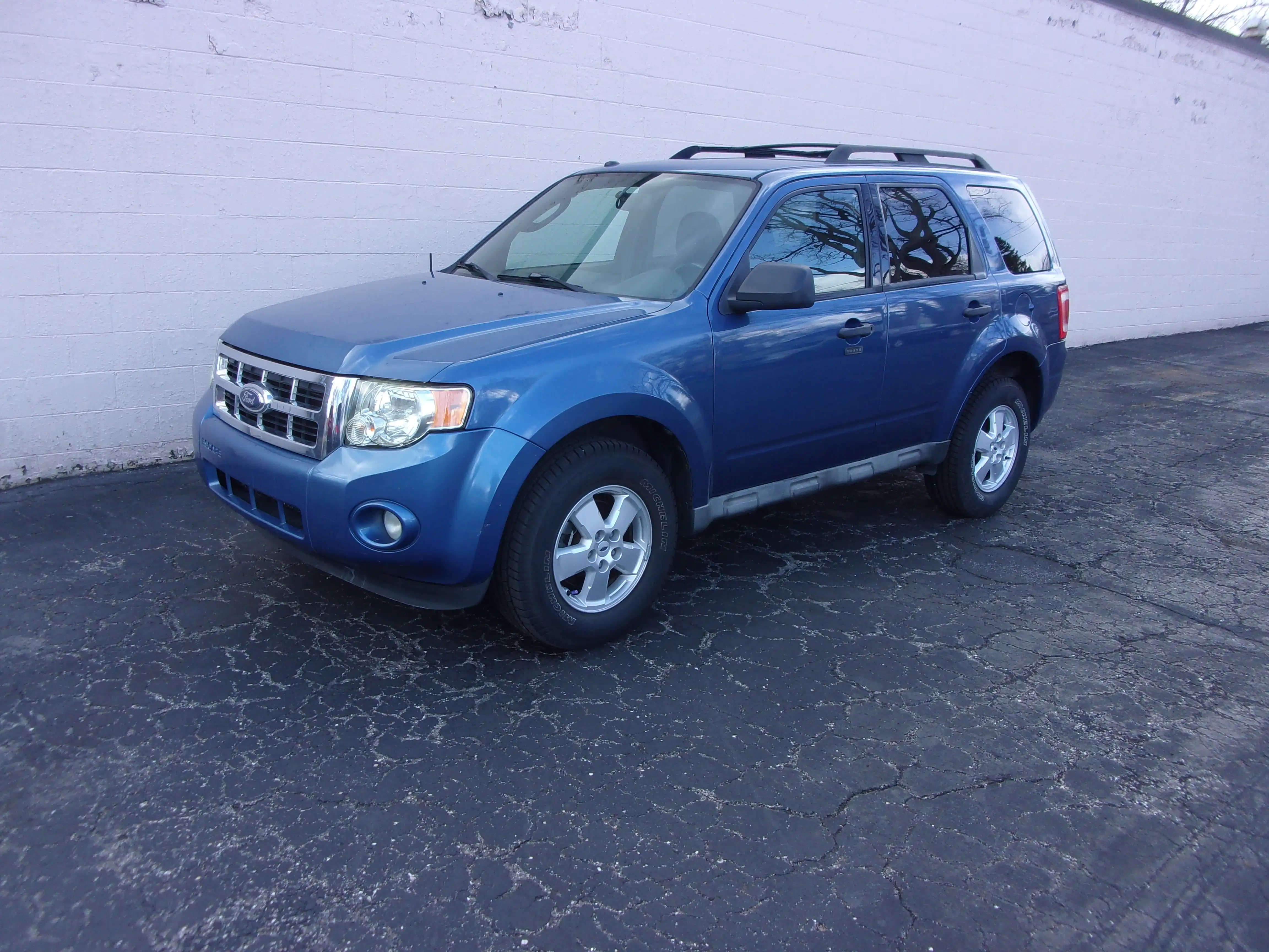 2009 Ford Escape XLT 3.0L 4WD's photo