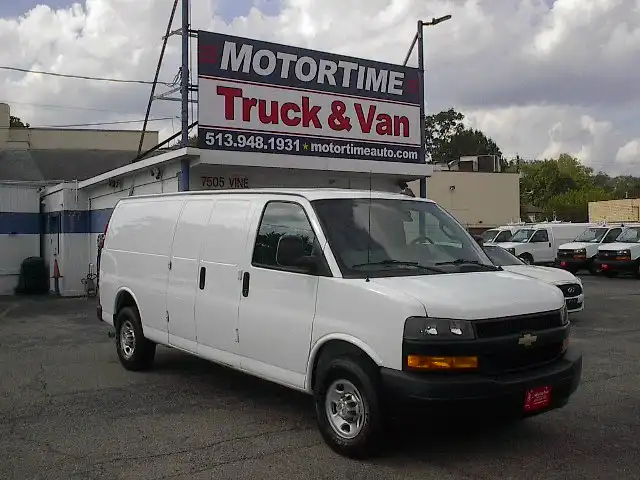 2021 Chevrolet Express Work Van 3500 Extended's photo