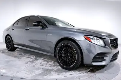 2017 Mercedes-Benz E-Class AMG E43 photo 4