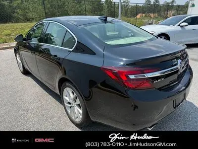 2016 Buick Regal Base photo 3