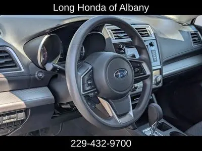 2018 Subaru Outback 2.5i photo 2
