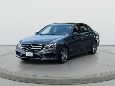2016 Mercedes-Benz E-Class E400 photo 3