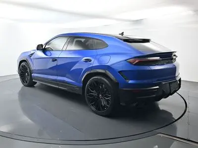 2025 Lamborghini Urus 4.0 V8 PHEV SE photo 3