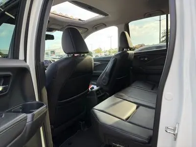 2019 Honda Ridgeline RTL T photo 3