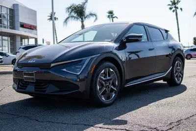 2026 Kia EV6 Light photo 3