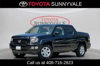 2014 Honda Ridgeline SE Navigation Leather photo 2