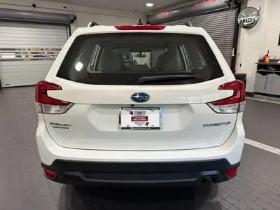 2024 Subaru Forester Base photo 4