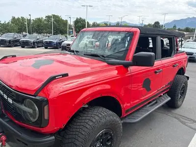 2022 Ford Bronco Wildtrak 4x4 photo 5