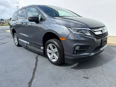 2020 Honda Odyssey EX-L photo 2