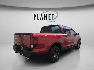2026 Honda Ridgeline TrailSport photo 4
