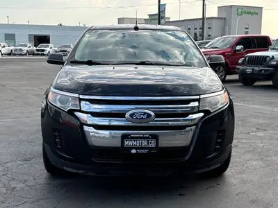 2013 Ford Edge SE photo 2