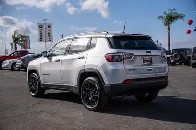 2026 Jeep Compass Altitude 4X4 photo 5