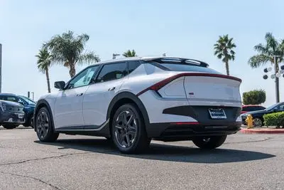 2026 Kia EV6 Light photo 5