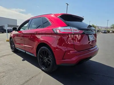 2023 Ford Edge ST-Line AWD photo 4