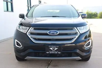 2017 Ford Edge Titanium AWD photo 4