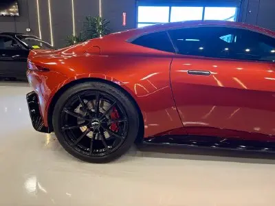 2019 Aston Martin Vantage 4.0 V8 photo 3