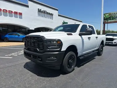 2026 RAM 2500 Tradesman 4X4 Crew Cab SWB photo 4
