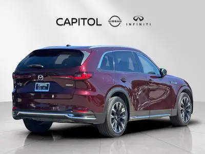 2024 Mazda CX-90 PHEV Premium Package photo 5