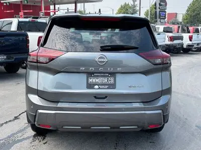 2024 Nissan Rogue SL AWD photo 4