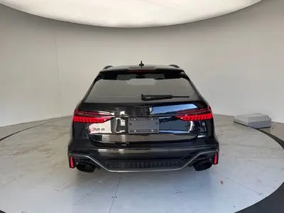 2025 Audi RS 6 Avant Performance photo 4