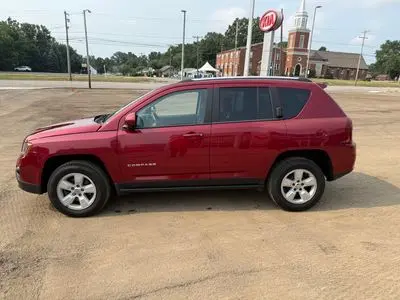 2017 Jeep Compass Latitude photo 5