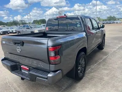 2026 Nissan Frontier SV Crew Cab 4X2 SWB photo 4