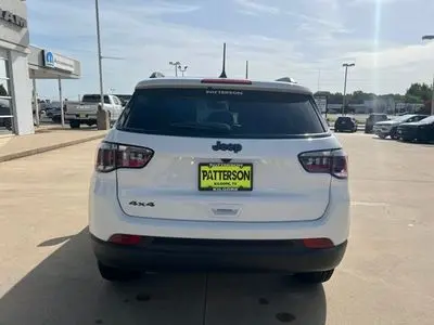 2026 Jeep Compass Altitude 4X4 photo 5