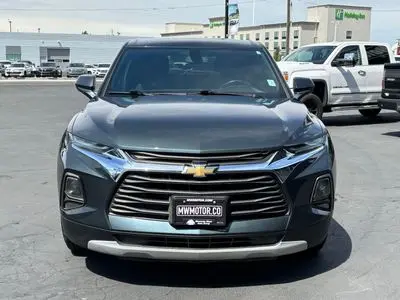 2020 Chevrolet Blazer 2LT AWD photo 2