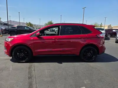 2023 Ford Edge ST-Line AWD photo 3