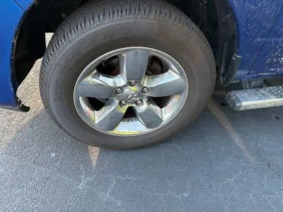 2018 RAM 1500 Express 4x4 Crew Cab 5'7 photo 3