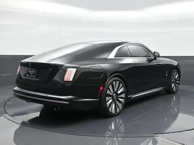 2025 Rolls-Royce Spectre Base photo 2
