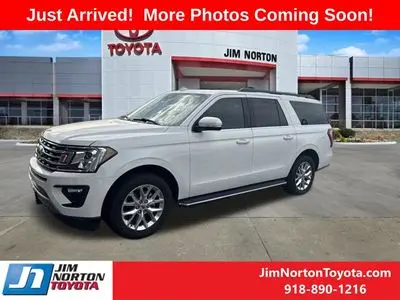 2020 Ford Expedition XLT MAX photo 2