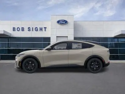 2026 Ford Mustang-Mach-e Premium photo 4