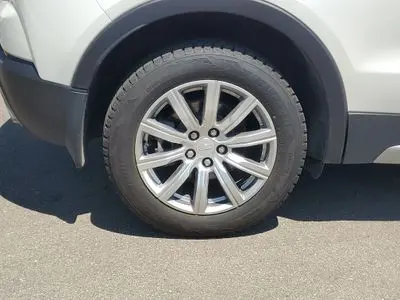 2022 Cadillac XT4 Premium Luxury AWD photo 5