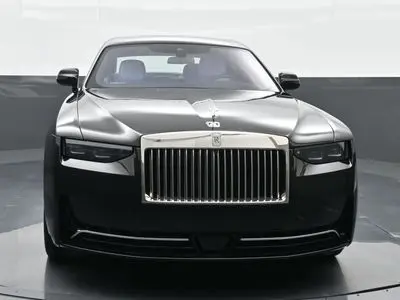 2027 Rolls-Royce Ghost Base photo 5