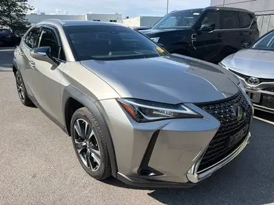 2021 Lexus UX 200 200 FWD photo 3