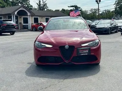 2021 Alfa Romeo Giulia 2.0 Ti Sport AWD Auto photo 2