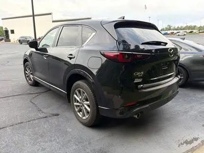 2024 Mazda CX-5 S Select Package Auto AWD photo 4