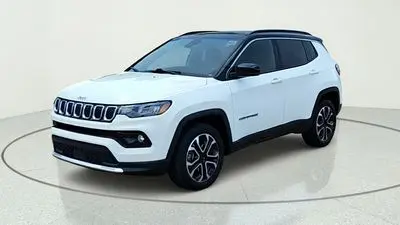 2024 Jeep Compass Limited 4X4 photo 3