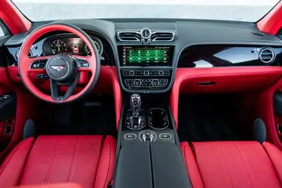 2024 Bentley Bentayga V8 EWB photo 4