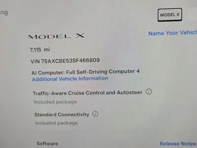 2025 Tesla Model X Long Range photo 4