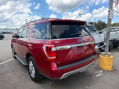 2020 Ford Expedition XLT photo 4