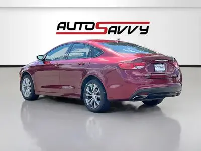 2016 Chrysler 200 S AWD photo 5