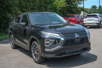 2026 Mitsubishi Eclipse Cross ES S-AWC photo 5