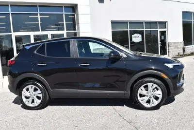 2025 Buick Encore GX Preferred AWD photo 2